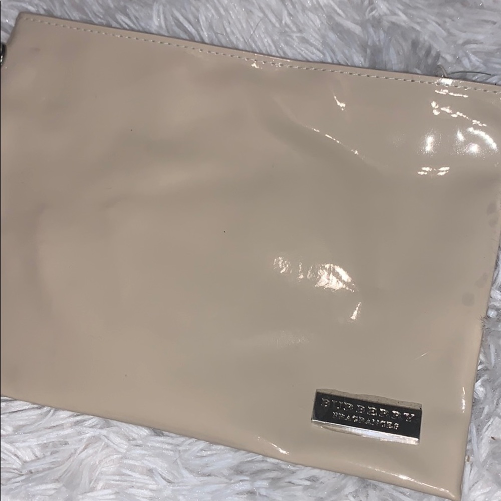 burberry makeup bag
